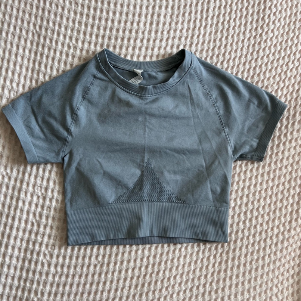 Grey crop top